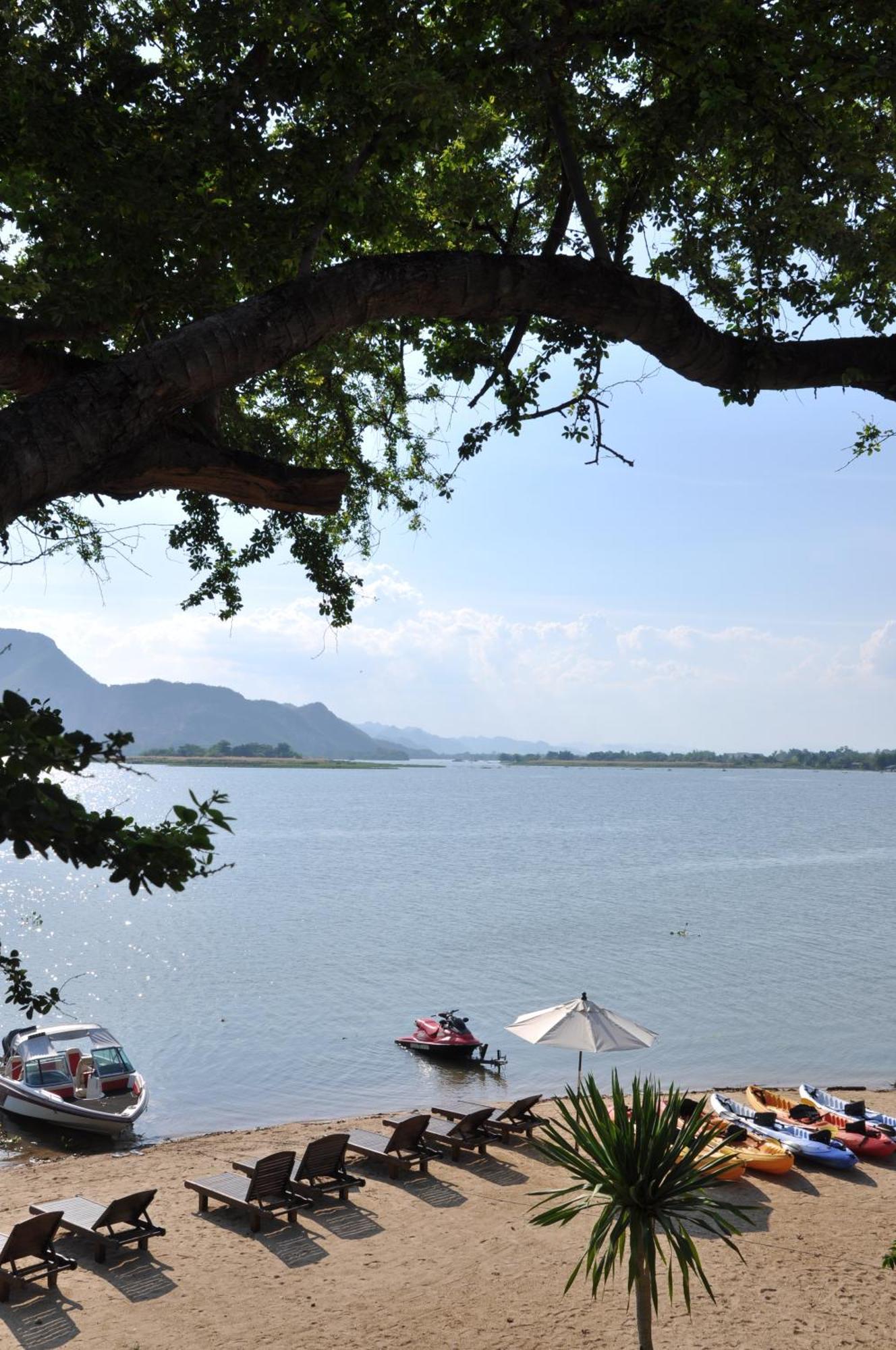 Monsane River Kwai Resort Kanchanaburi Extérieur photo